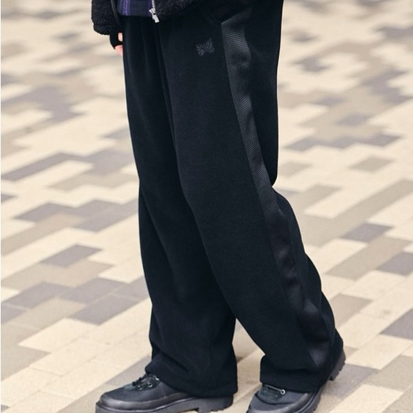 Uniqlo Pants - UNIQLO NEEDLES FLEECE WIDE PANTS - BLACK S